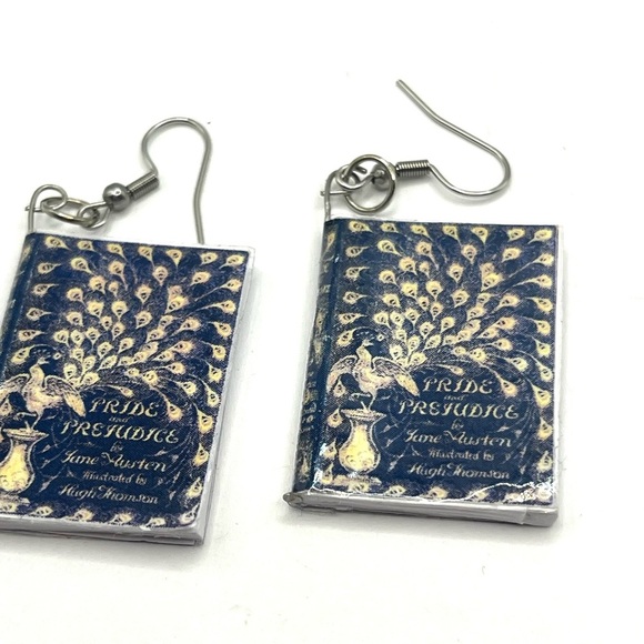 Book Earrings Jane Austen Pride and Prejudice Book Earrings in Blue Book Lovers - Picture 6 of 9